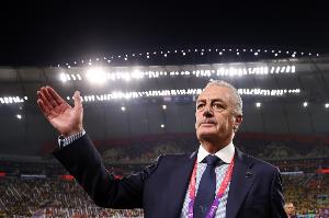 奇拉维特斥责巴拉圭教练：足球界头号骗子，上任时对球队状况一无所知？