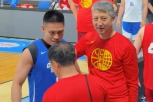 陈盈骏曾效力于龙狮队，与郭士强、崔永熙旧友重逢畅谈