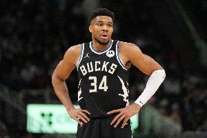 NBA史上仅KG独占队史得分、篮板、助攻、抢断、盖帽五项纪录，字母哥险些成就六冠王