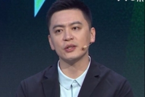杨鸣谈带队经验：传授新秀+保护关键球员 维护更衣室稳定