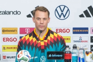 诺伊尔表示：这将是我代表德国参加的最后一届大赛，我坚信球队能够赢得世界杯