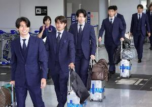 日本队今日返国抵达东京，却遭巴西绝杀，无缘16强