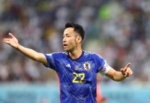 吉田麻也：随国家队赴美加墨感到非常高兴，愿将接力棒传递给年轻一代
