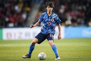 日本中场双星联手统治！与突尼斯交手传控精准，150次传球仅失误7次