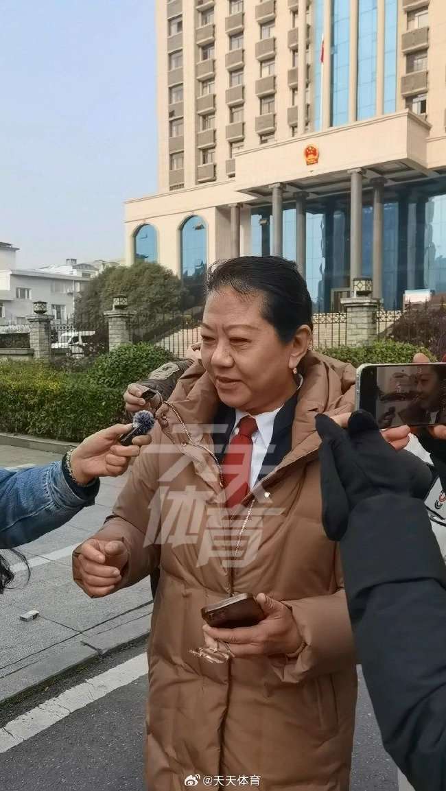 哥伦比亚篮球直播